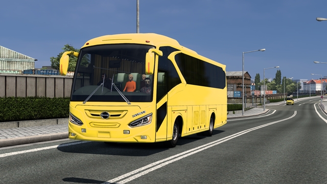 Lalon Hino AK 1J Ac Front view